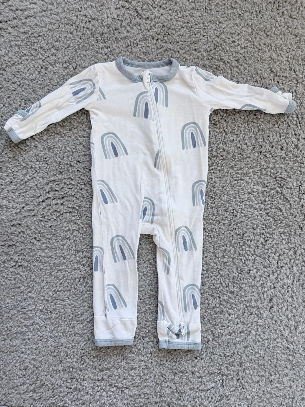 Kyte Baby “Fog Rainbow” Zipper Romper